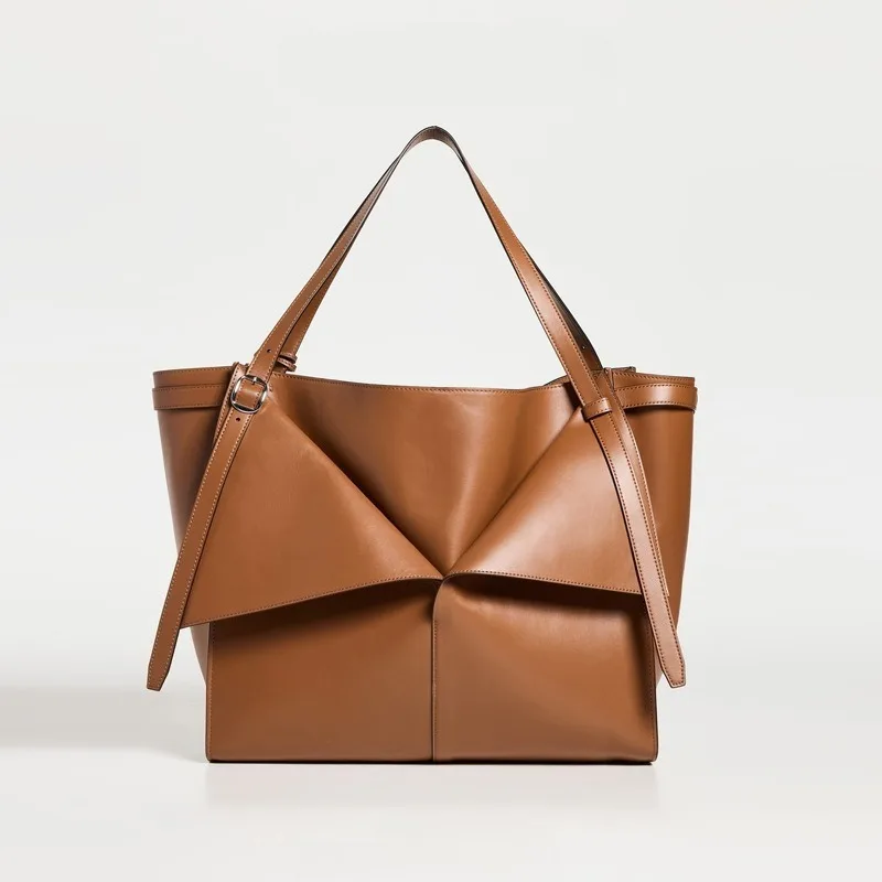 sac fourre tout de grande capacité de petit design 2025, sac seau d'eau simple européen et américain, sac à bandoulière à une épaule pour femmes