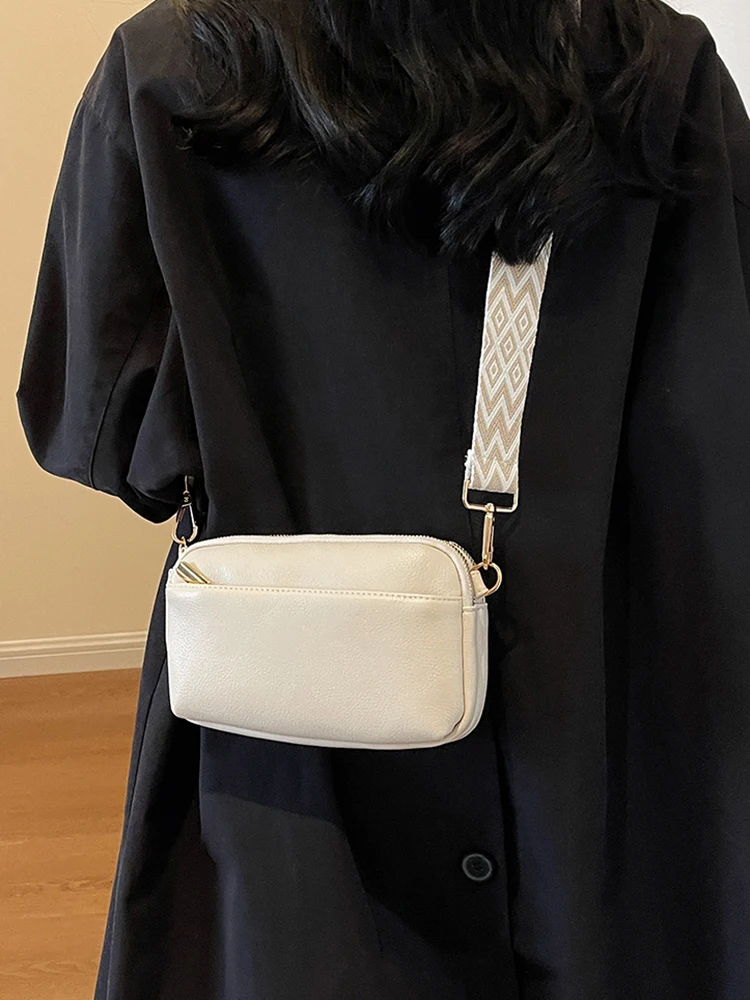 sac à bandoulière chic végétalien pour femme, minimaliste et à la mode, sac initié avant en pu, compact, spacieux, adapté au téléphone