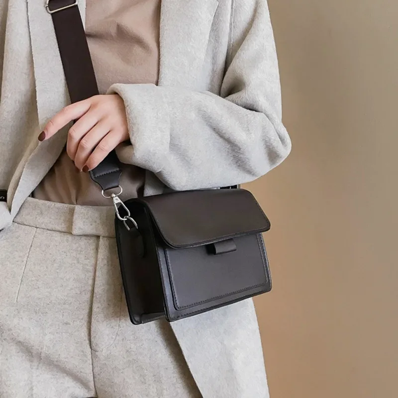 sac de créateur de luxe en cuir pu sac à main à bandoulière pour femmes sac à main de voyage mode sac à bandoulière dames petits sacs à rabat