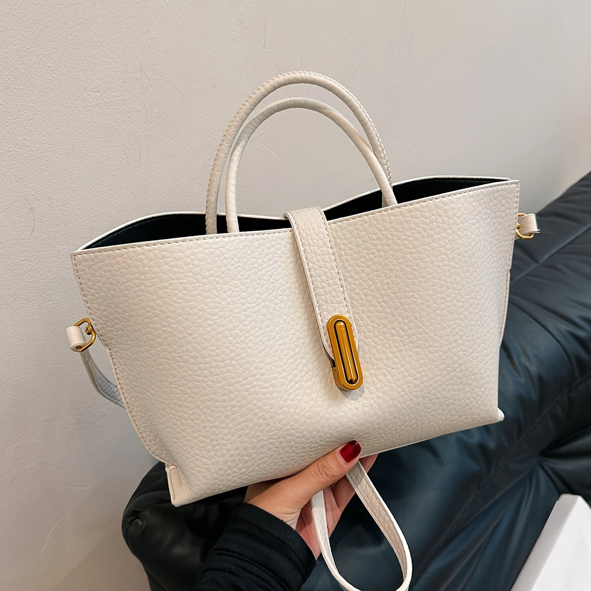 nouveaux sacs fourre tout populaires d'automne et d'hiver, sacs à main polyvalents simples de couleur unie de niche, sacs à bandoulière élégants