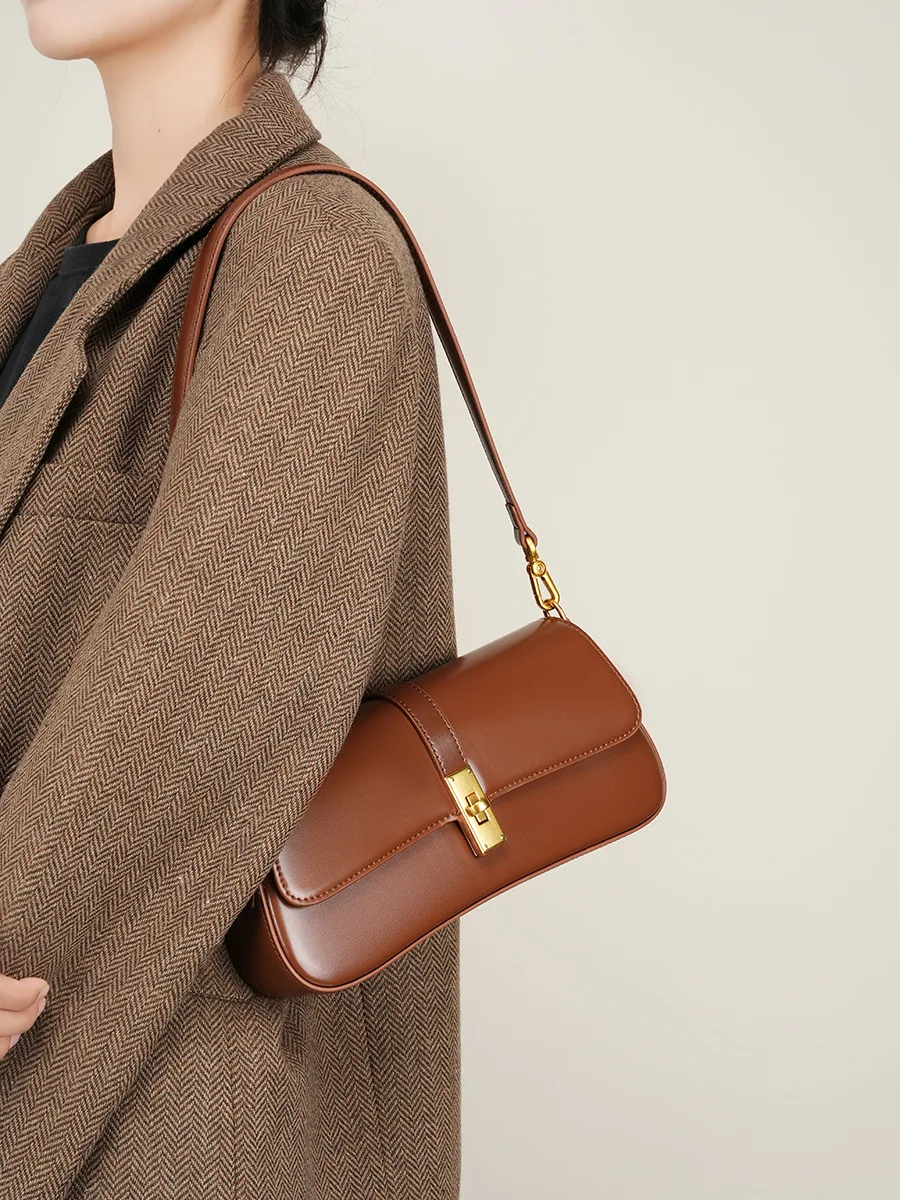 sac à aisselles baguette en cuir haut de gamme pour femmes, sac à bandoulière polyvalent à bandoulière unique, accessoire de mode pour 2025