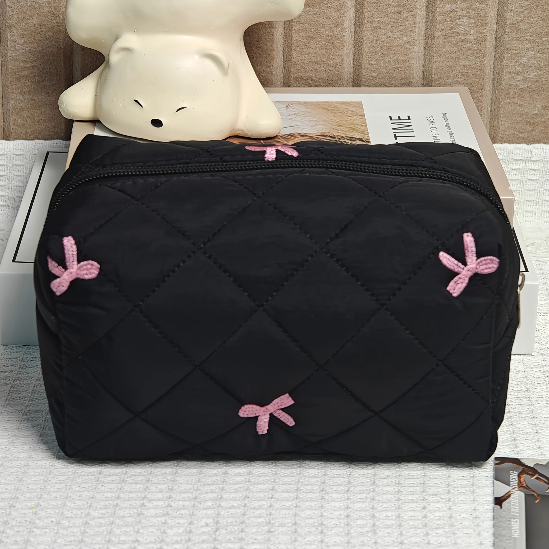 trousse de maquillage matelassée, grand sac à cosmétiques floral, ensemble de trousse de maquillage de voyage de toilette esthétique et sac à fleurs mignon pour femmes et filles