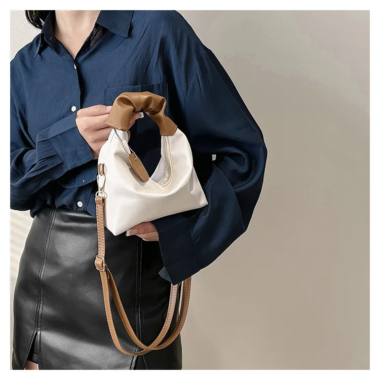 sac fourre tout plissé pour femme, design confortable, peut être mis en bandoulière plus d'un sac à bandoulière initié