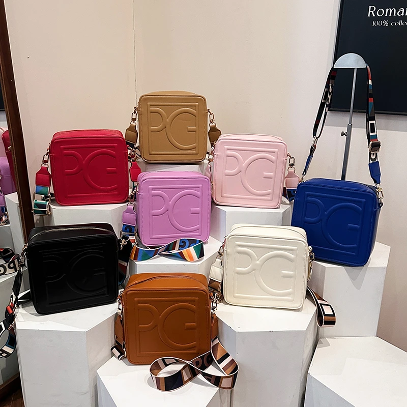 sac à bandoulière design classique pour dames – sacs à main en cuir de haute qualité, sacs fourre tout polyvalents et sacs à bandoulière chics