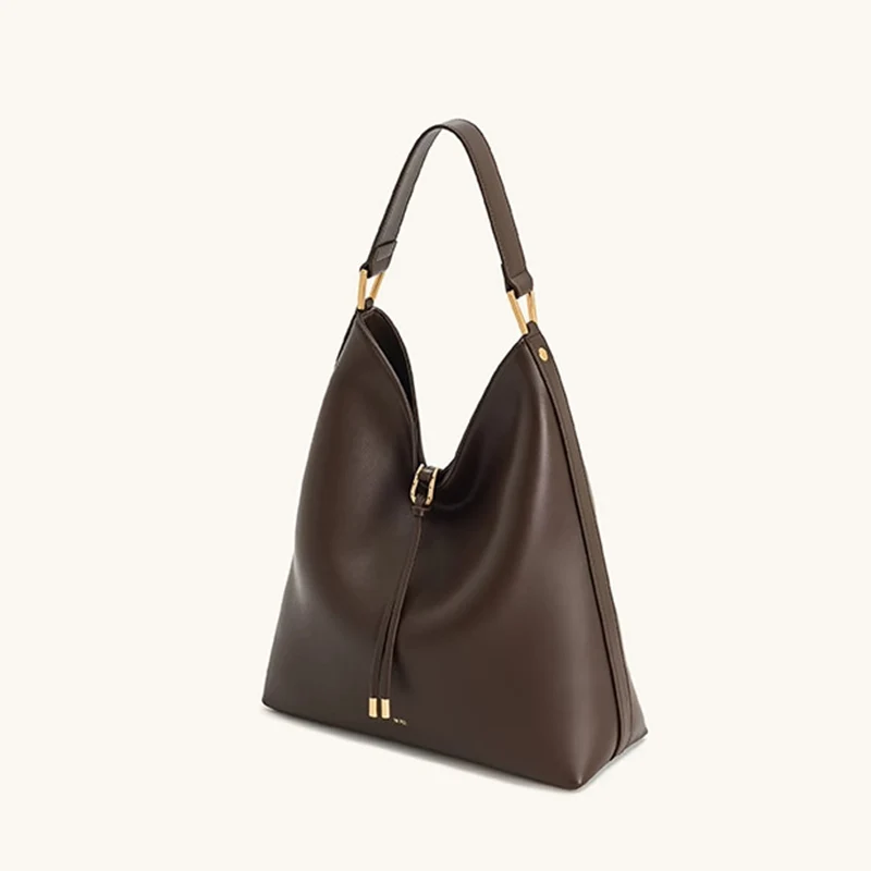 nouveau sac seau à main pour femmes d'automne et d'hiver, sac sous les bras à une épaule à dos délavé de grande capacité