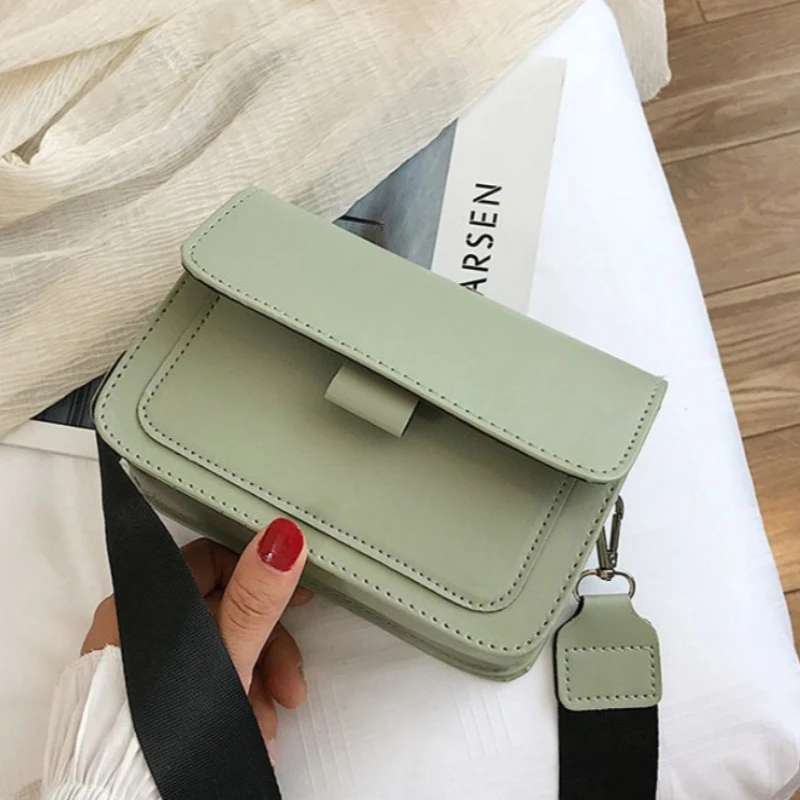 sac de créateur de luxe en cuir pu sac à main à bandoulière pour femmes sac à main de voyage mode sac à bandoulière dames petits sacs à rabat