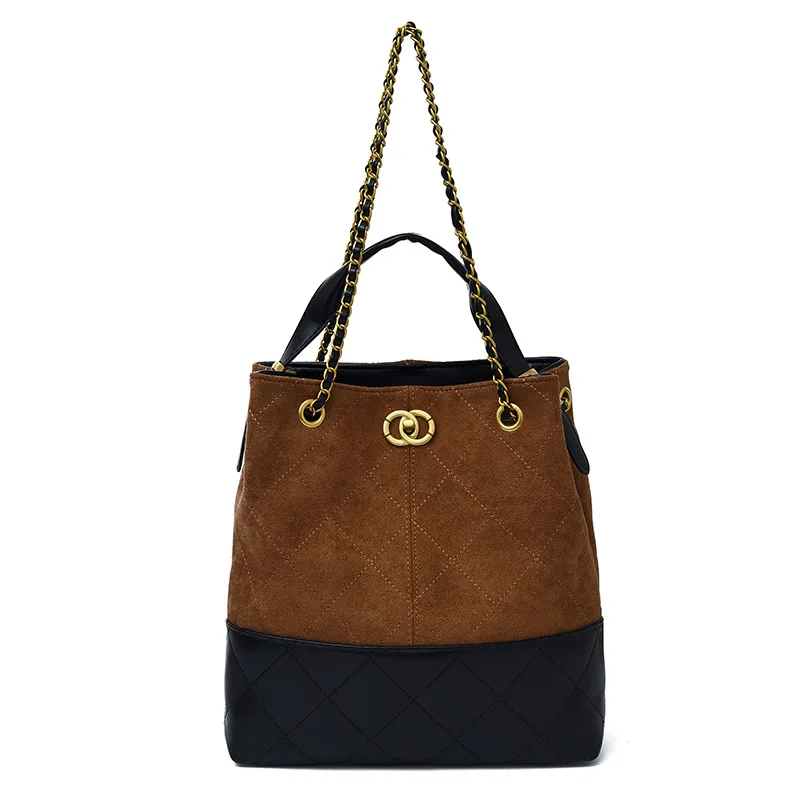2025 sac seau spacieux sac à bandoulière léger pour femmes fourre tout à bandoulière polyvalent sac de mode sac de banlieue décontracté 