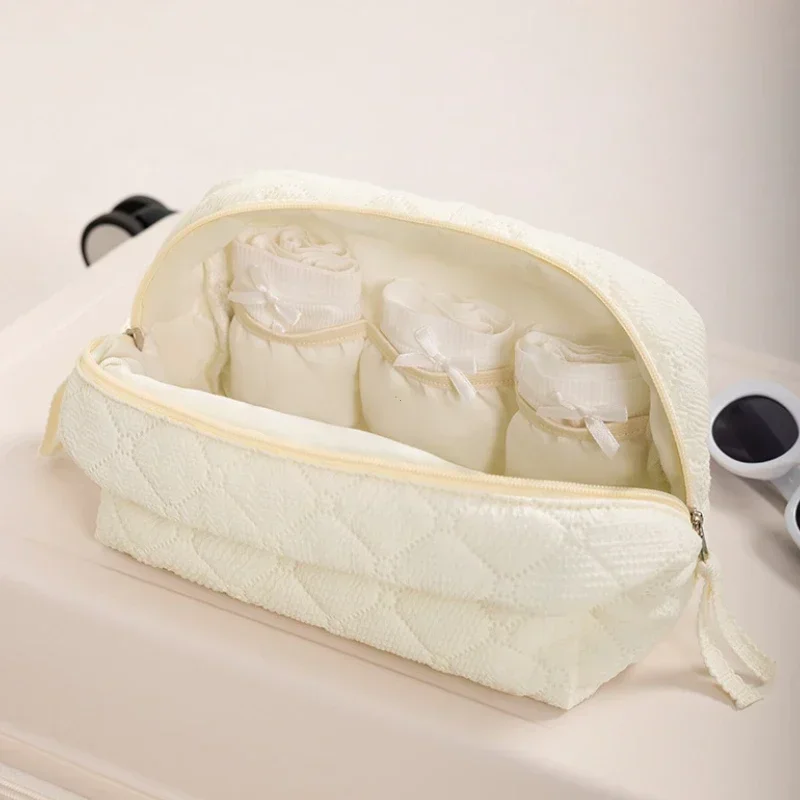ensemble de trousse de maquillage, trousse de maquillage matelassée, grands sacs de maquillage floraux pour femmes, pochette à cosmétiques en coton mignonne, sac de rangement de produits de toilette de voyage