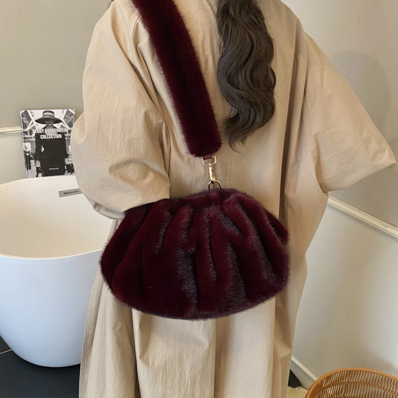 sacs hobo en peluche douce pour femmes, sac à main de styliste en fausse fourrure moelleuse, pochette de luxe, sac à bandoulière à coque d'hiver