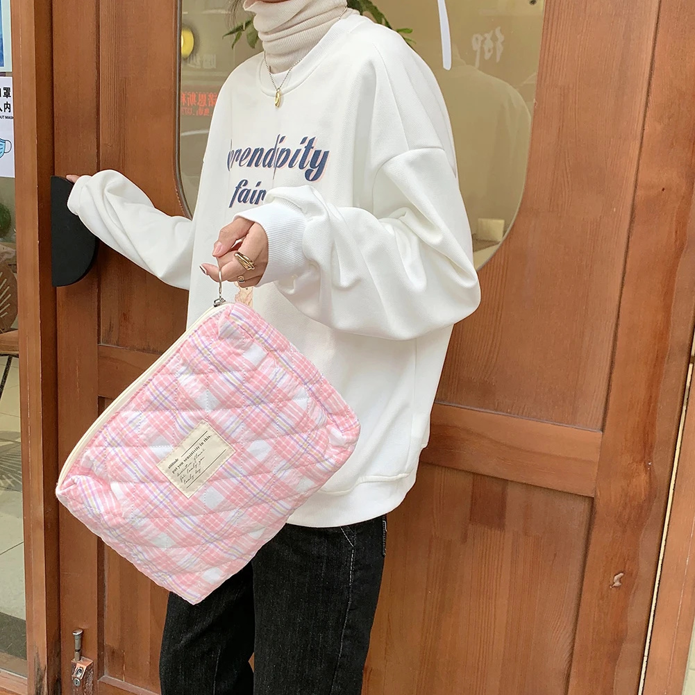 sac de lavage matelassé pour femmes, pochettes de voyage à carreaux de couleur contrastée, pochettes de rangement portables, pochettes d'outils de maquillage, sac de maman