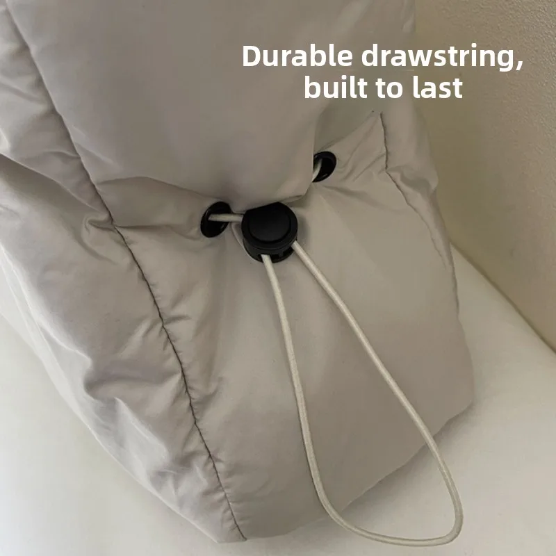 sac à bandoulière seau en nylon pour femmes, fourre tout de grande capacité, sac à main polyvalent rembourré en coton, sac de haute qualité guangzhou, automne hiver