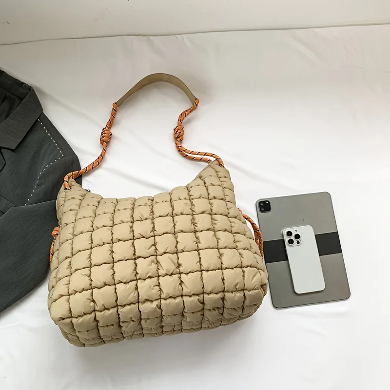 2023 sac à bandoulière matelassé, grand fourre tout avec fermeture éclair. rose vif, kaki, blanc, violet, noir. sac à main pour femme à la mode, achetez maintenant!