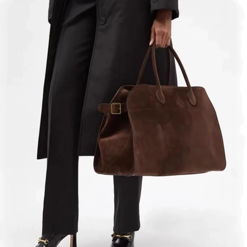 Sac fourre-tout pour femmes, nouveau Design de Niche haut de gamme, sac à bandoulière de grande capacité, sac à main de banlieue rétro, automne et hiver