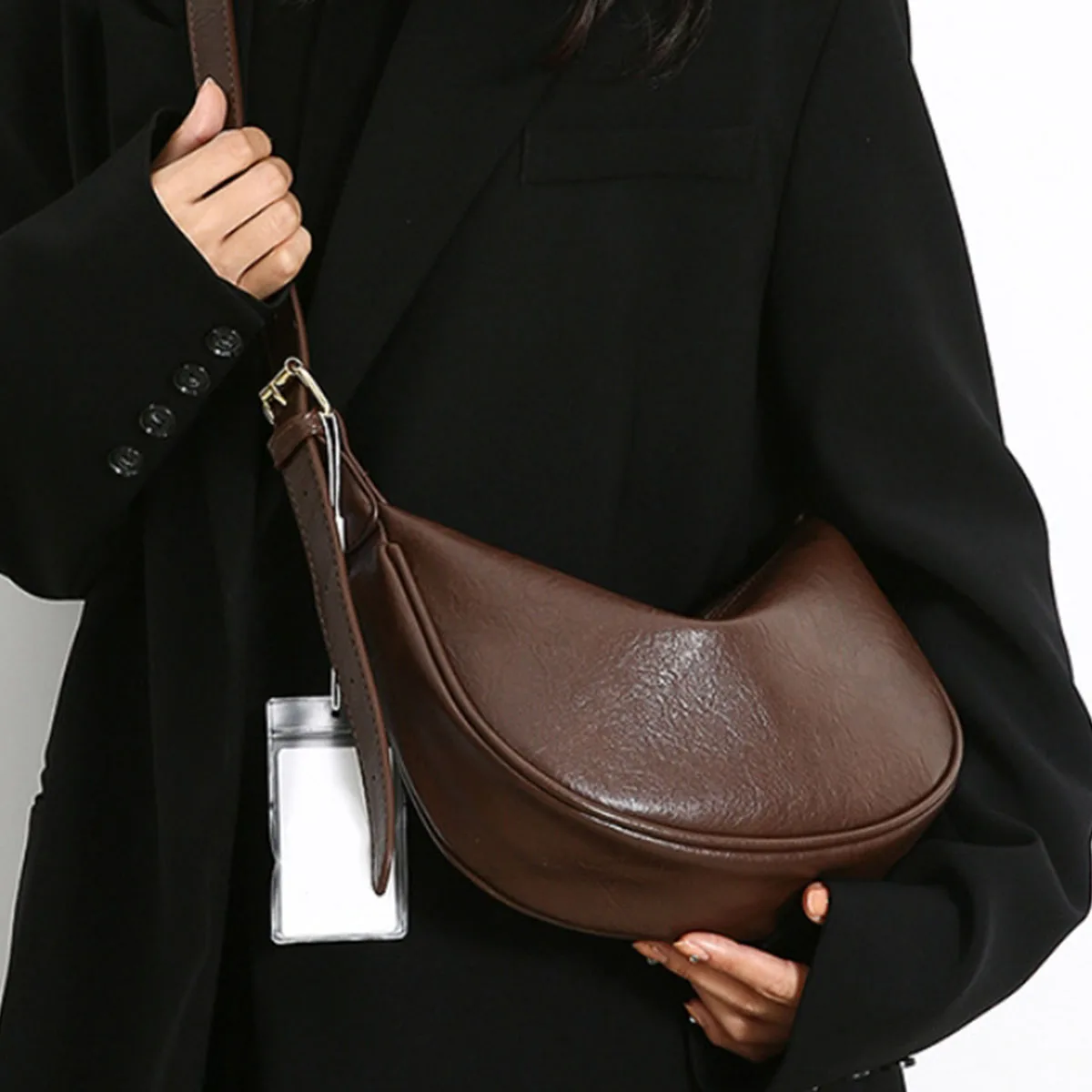Sac à bandoulière pour femmes, sac Hobo léger pour femmes, sac croissant en cuir Vintage, boulette en cuir PU de couleur unie