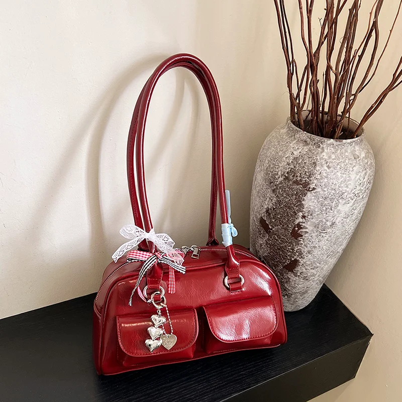sac boston pour femmes, sacs de bowling avec poches avant, sacs à aisselles de luxe, sac à bandoulière polyvalent pour les déplacements printemps et été, nouvelle collection 2025