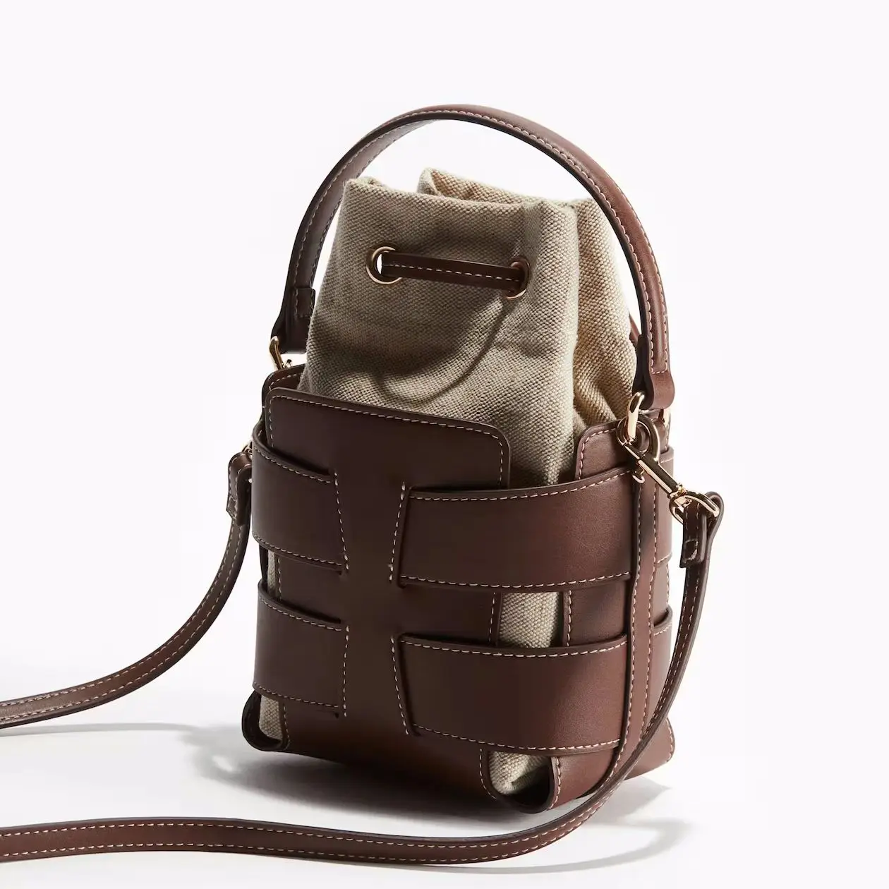 sac seau à bandoulière à la mode, sacs à main ajourés au design de luxe, petits sacs à main à bandoulière pour loisirs en plein air pour femmes