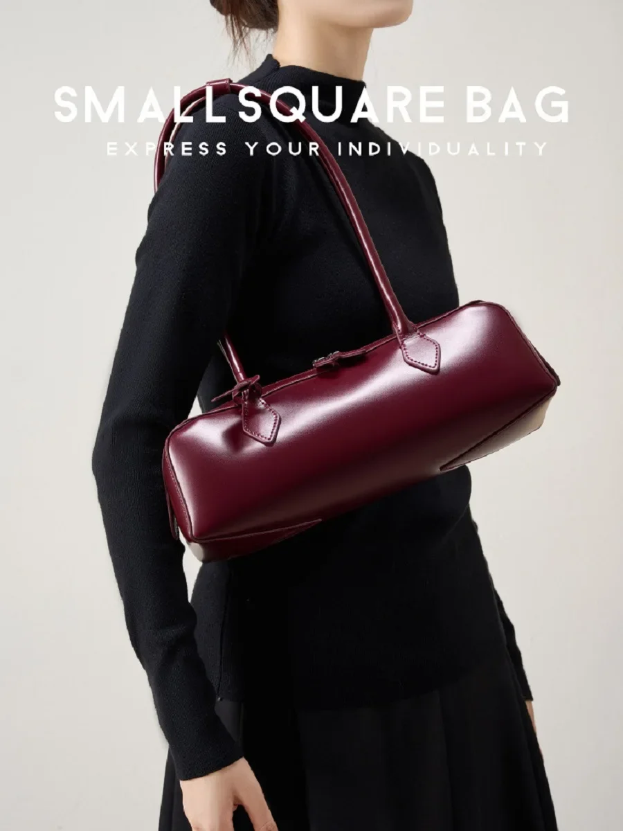 2025 nouveau sac à bandoulière en cuir véritable pour femmes grande capacité peau de vache sac à main de luxe longue bande vin rouge baguette sac femme