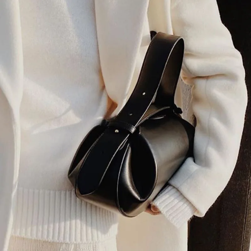 sac populaire de niche, sac à bandoulière, petit sac rond décontracté et polyvalent pour femmes, sac baguette, sac à main