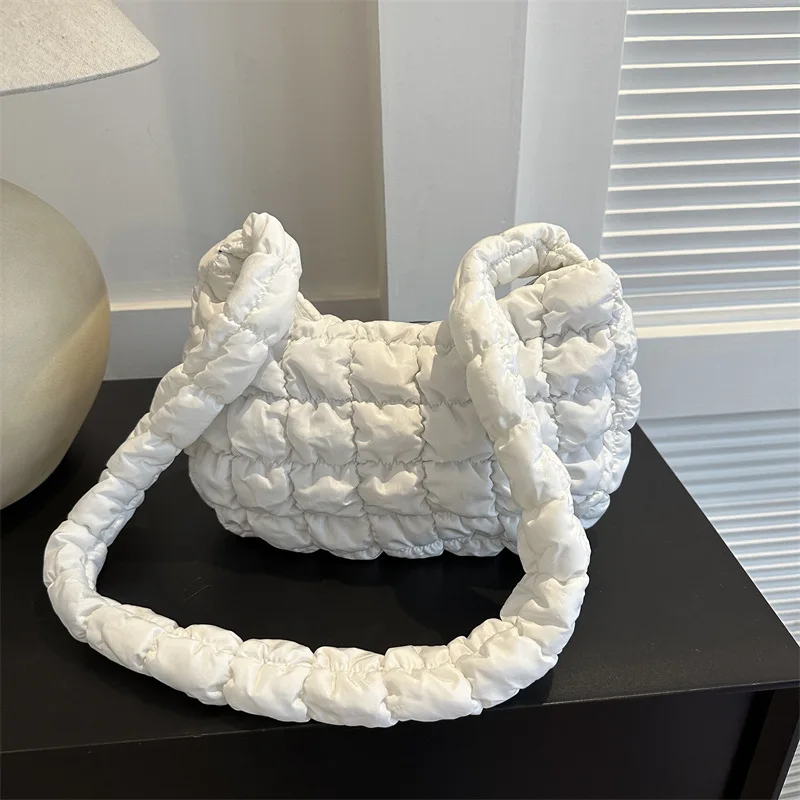 sacs à bandoulière plissés matelassés pour femmes sac rembourré sacs à main en nylon sac à main seau bulles de nuage hobo puffer sac fourre tout en nylon bolsas