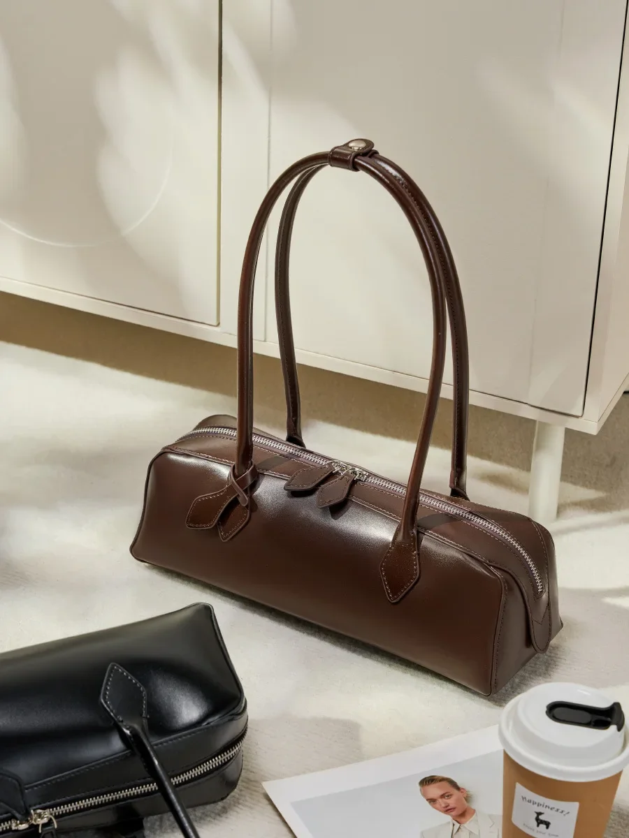 2025 nouveau sac à bandoulière en cuir véritable pour femmes grande capacité peau de vache sac à main de luxe longue bande vin rouge baguette sac femme
