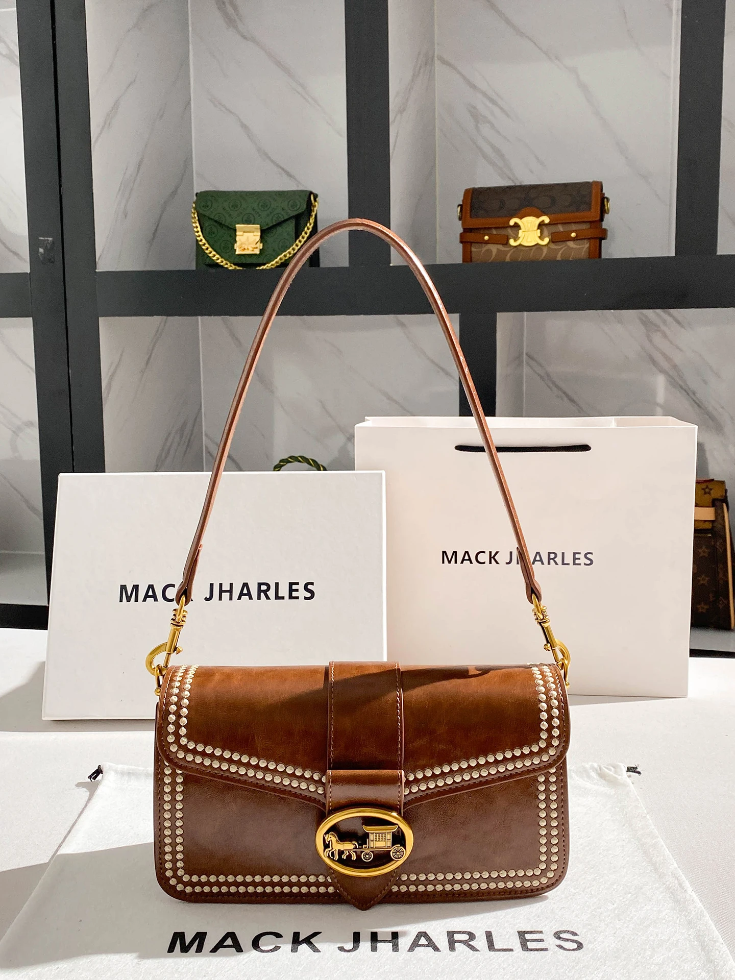 sacs de créateurs vintage et de luxe avec style rétro et broderie délicate pour femmes, nouvelle mode et sac à bandoulière populaire pour fête