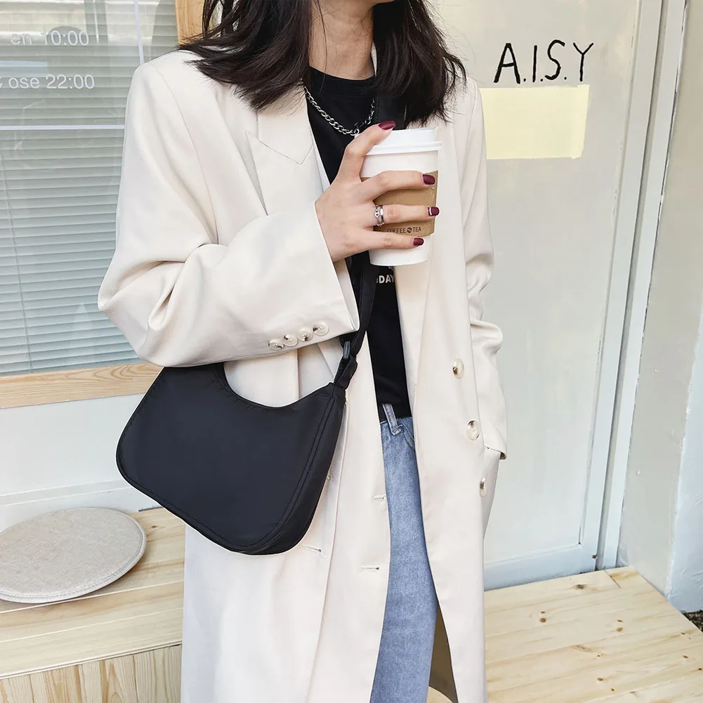 hobo – sac à bandoulière couleur unie pour femmes, sac sous les bras en croissant en nylon simple, sacs à main fourre tout pour voyage