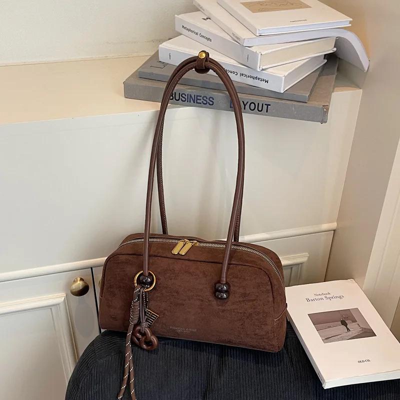 sac boston en daim de luxe pour femmes, sac à bandoulière de grande capacité, sac à main élégant pour le travail et les déplacements, nouvelle collection 2025
