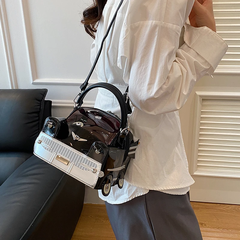 2025 mode créative nouveau pu carré épaule et sacs à bandoulière grande capacité rétro conception unique personnalité sacs à main pour les femmes