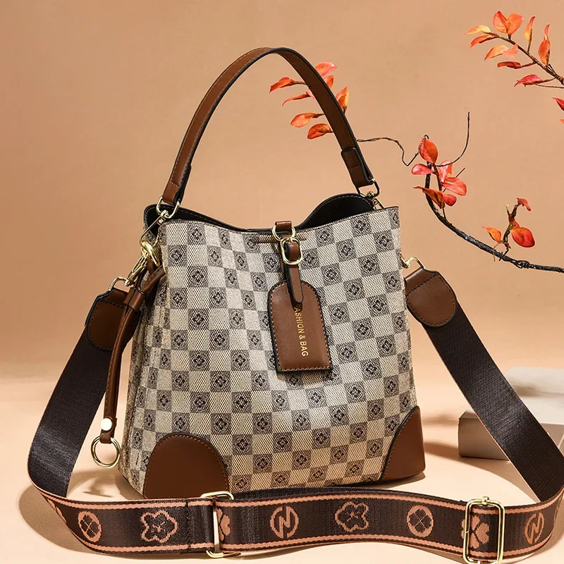 Sac seau tendance pour femmes, offre spéciale de la saison, nouveau sac à main en forme de baril poussiéreux, Simple, Chic, universel, grande capacité, multi-voies