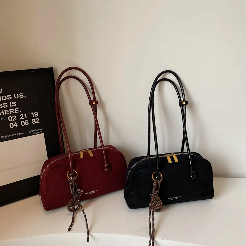 sac boston en daim de luxe pour femmes, sac à bandoulière de grande capacité, sac à main élégant pour le travail et les déplacements, nouvelle collection 2025
