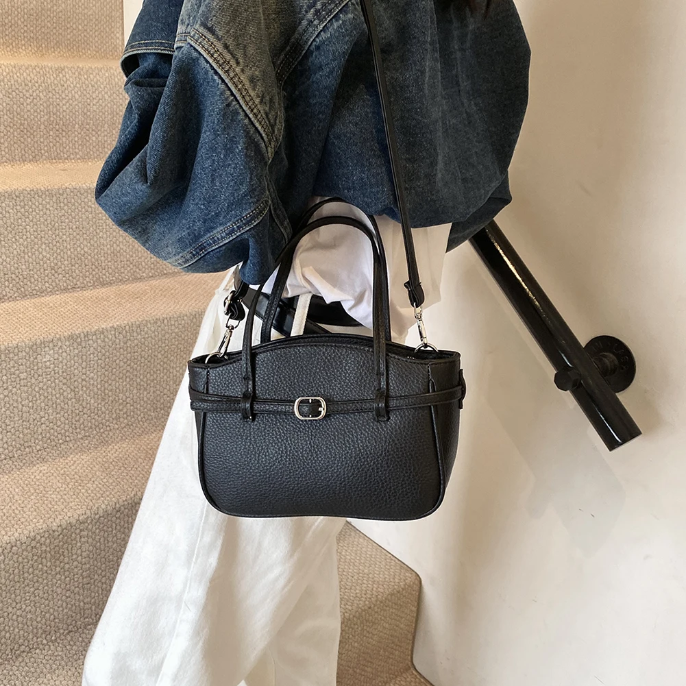 sac à main à poignée supérieure pour femme, marque haut de gamme, sac hobo chic en pu, sac à bandoulière solide de grande capacité, sangle réglable, sacs initiés
