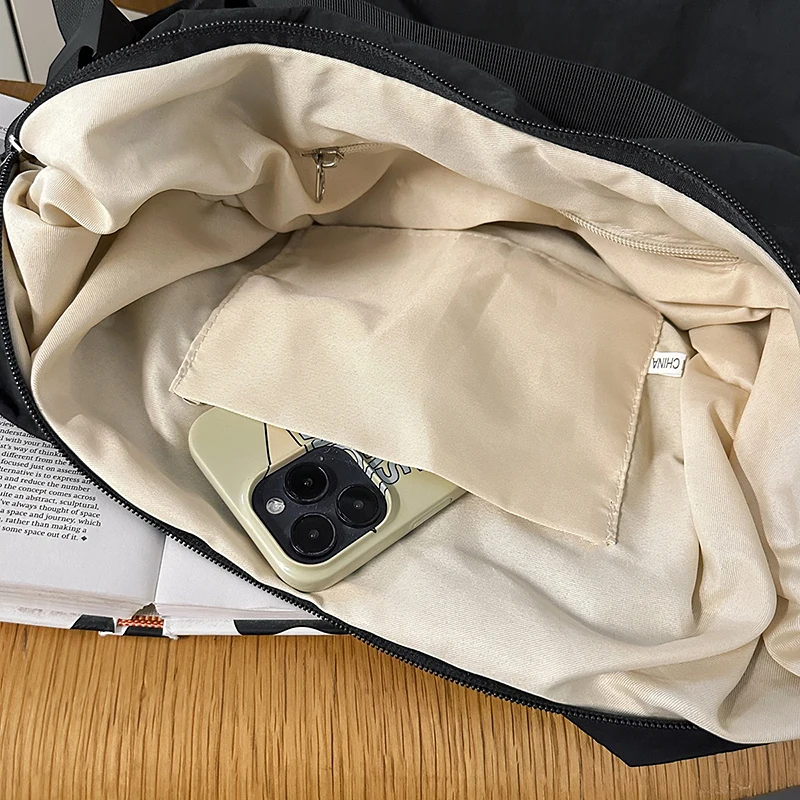 sacs à bandoulière de grande capacité pour femmes, sacoches en tissu de style preppy, paquets solides de style coréen, sacs à bandoulière légers de style paresseux