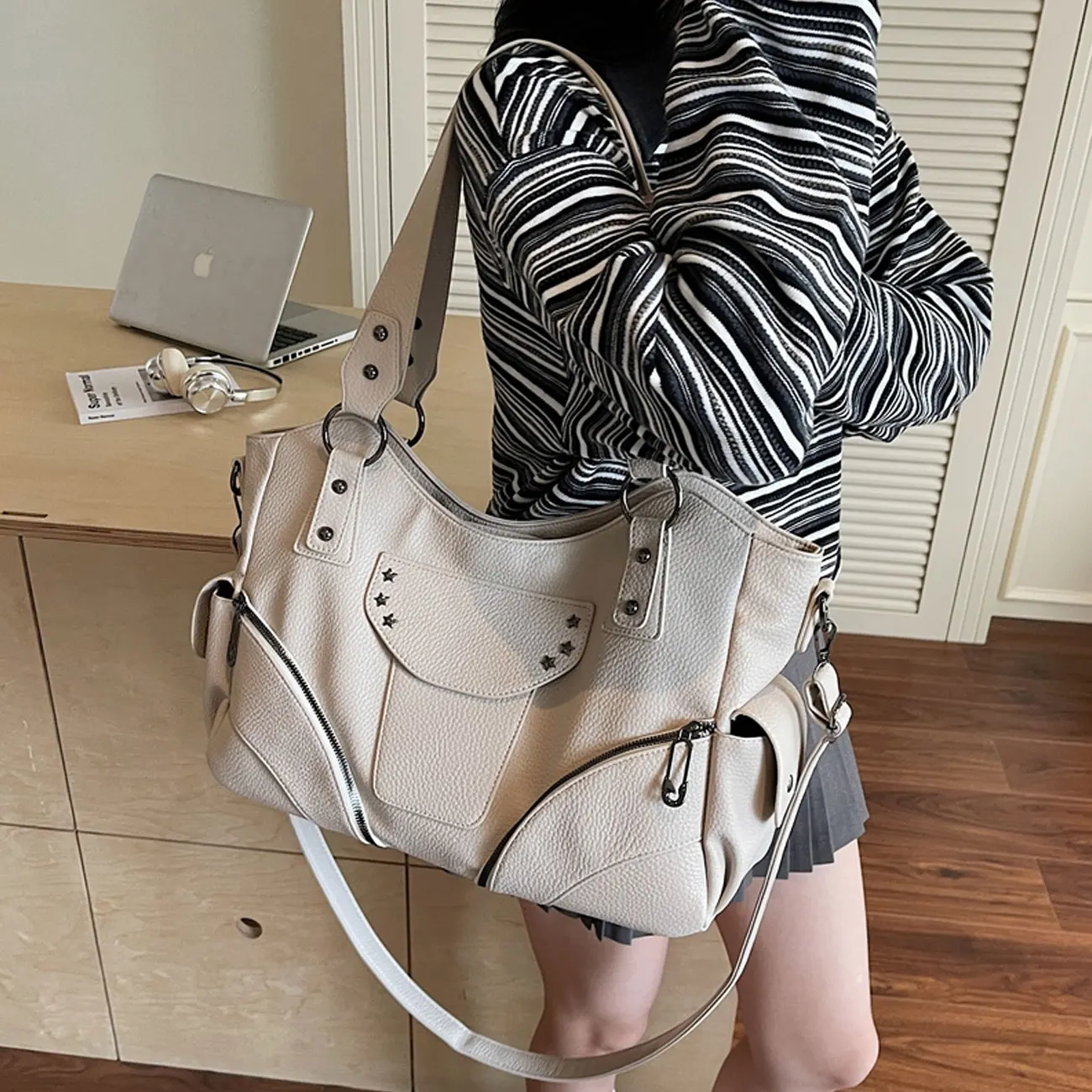 Sac fourre-tout à sangle unique pour hommes, Baguette rétro unie décontractée avec bandoulière réglable, sac de personnalité en PU, sac croisé pour hommes