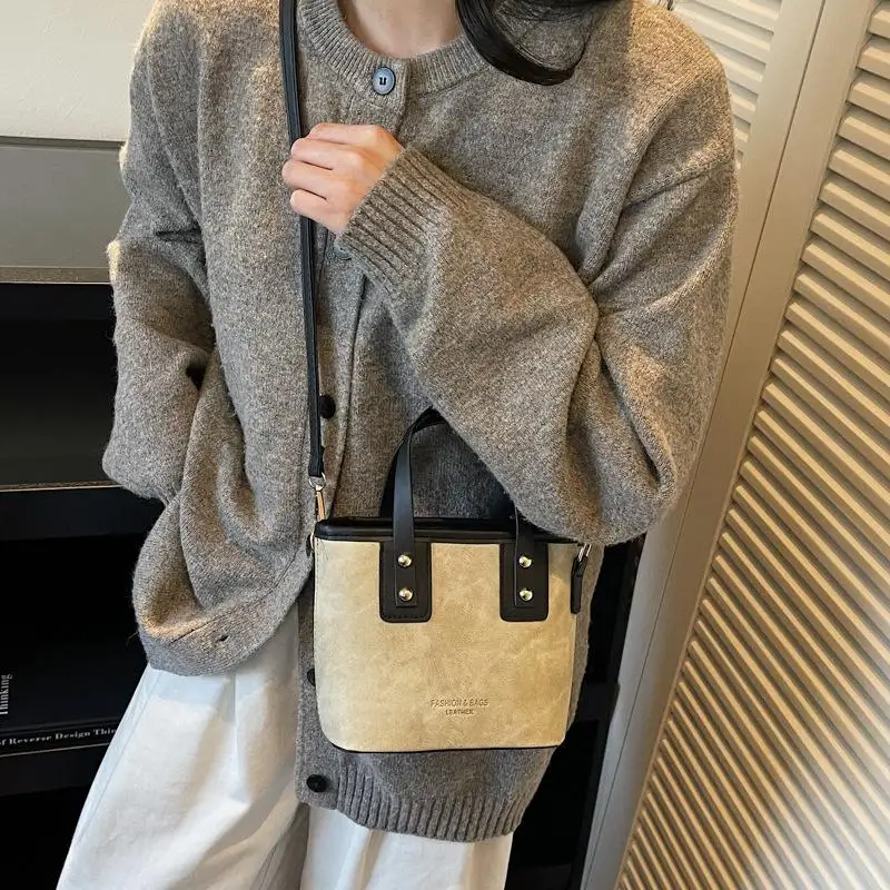 petit sac à bandoulière carré pour femmes, sac seau polyvalent tendance, sac à main couleur bloquée