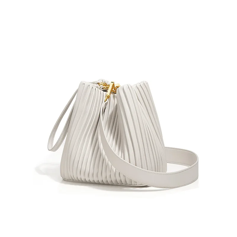 sac à main design haut de gamme en cuir véritable grande capacité sac seau de banlieue femmes simple épaule inclinée sac à bandoulière nouveau