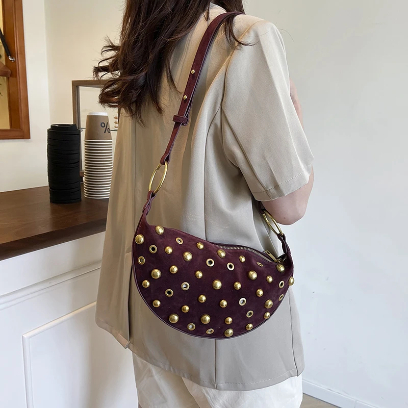 sac à bandoulière en daim pour femmes, sac à main hobo avec bandoulière, sac à main végétalien en forme de croissant de lune, nouvelle collection automne hiver 2025