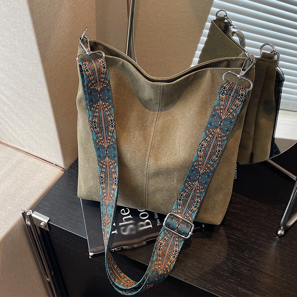 sac à bandoulière simple pour femmes, design de couleur unie, sac à bandoulière décontracté de grande capacité, large sangle réglable, sac seau rétro