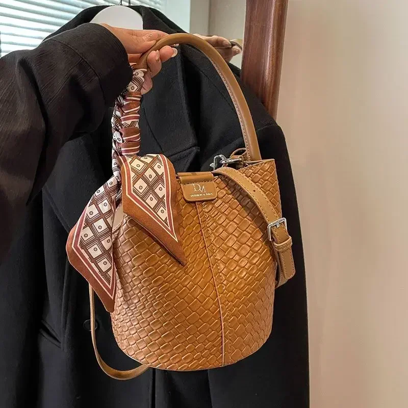 sac poplene femme tempérament été femmes haut simple sac à main mode tout en un crooss sac à bandoulière sous sac seau à bandoulière