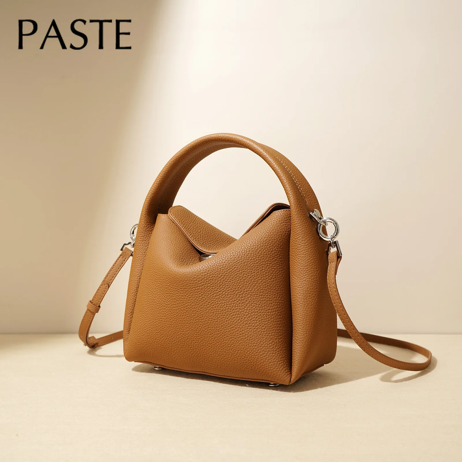 petit sac à main en cuir de vache pour femme, fourre tout en forme de boîte à déjeuner, hobo xvi, caramel, loisirs, nouvelle collection automne