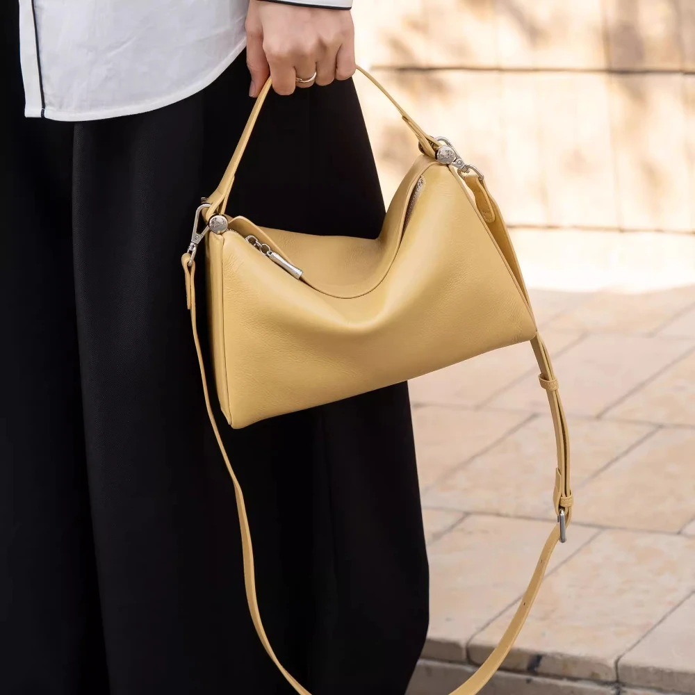 sac à main en cuir de vache pour femme, grand fourre tout horizontal, sac à main pour femme, sac à main une seule initiative, drapeau haut de gamme, nouveau, jaune doux, 2025