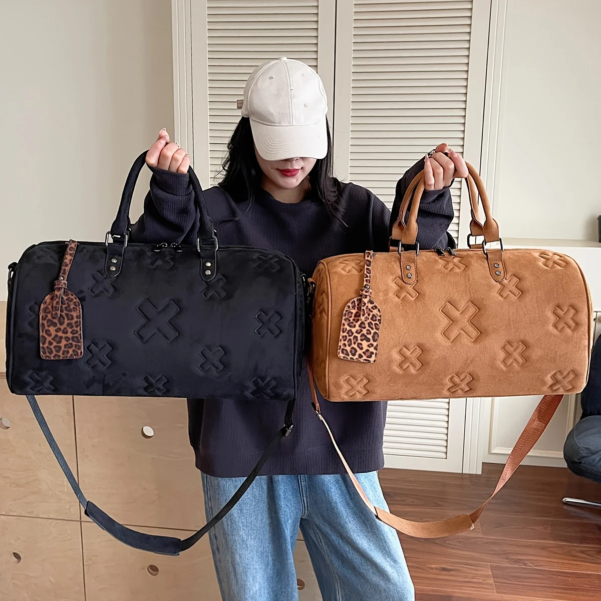 sac à main de voyage tendance – conception haute capacité, durable et texturée, adapté au fitness, aux vacances et aux voyages d'affaires.