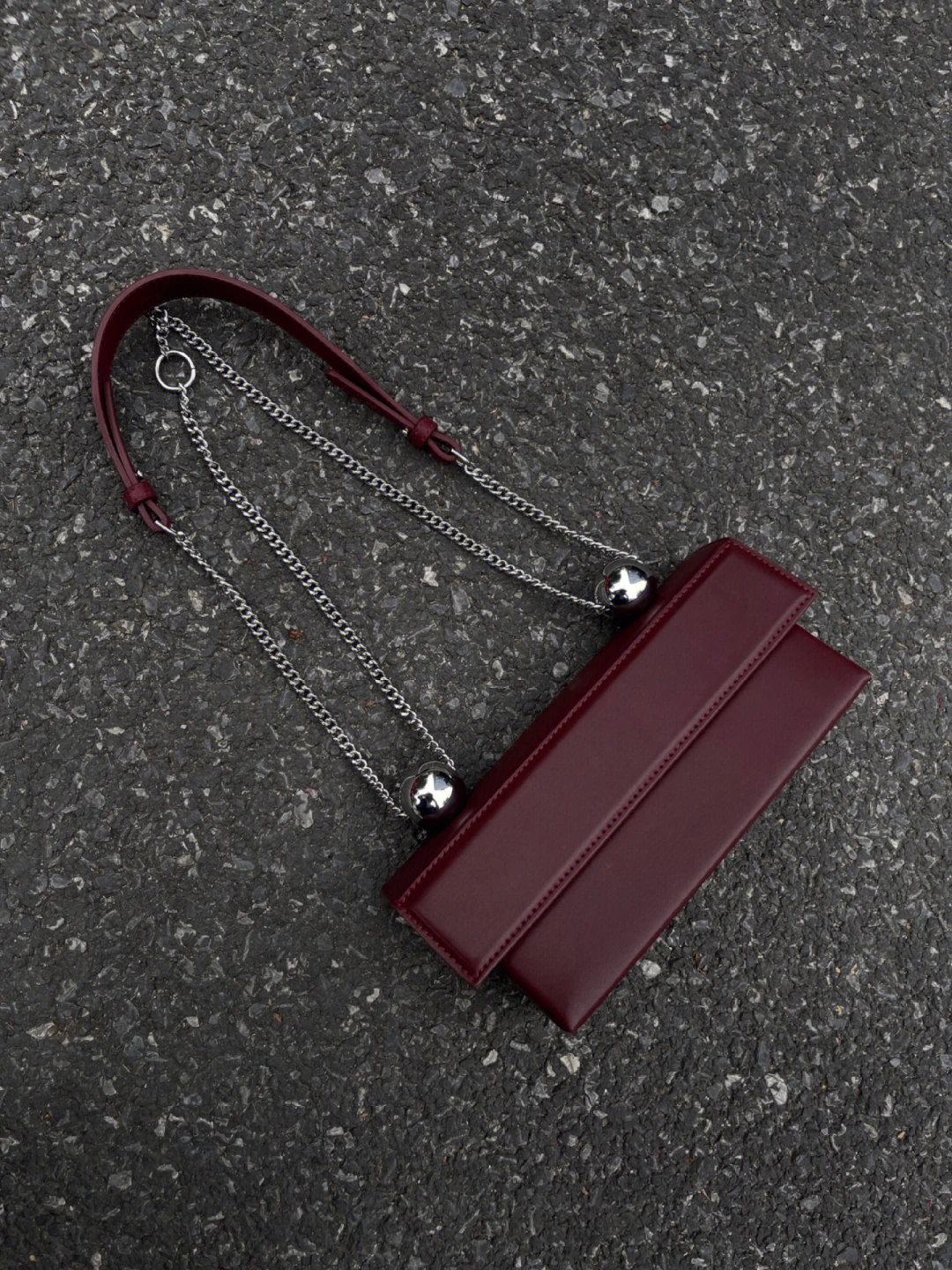 sac à main en cuir group pour patients de mariage, petit sac à bandoulière populaire, design à rabat classique, nouvelle collection 2024