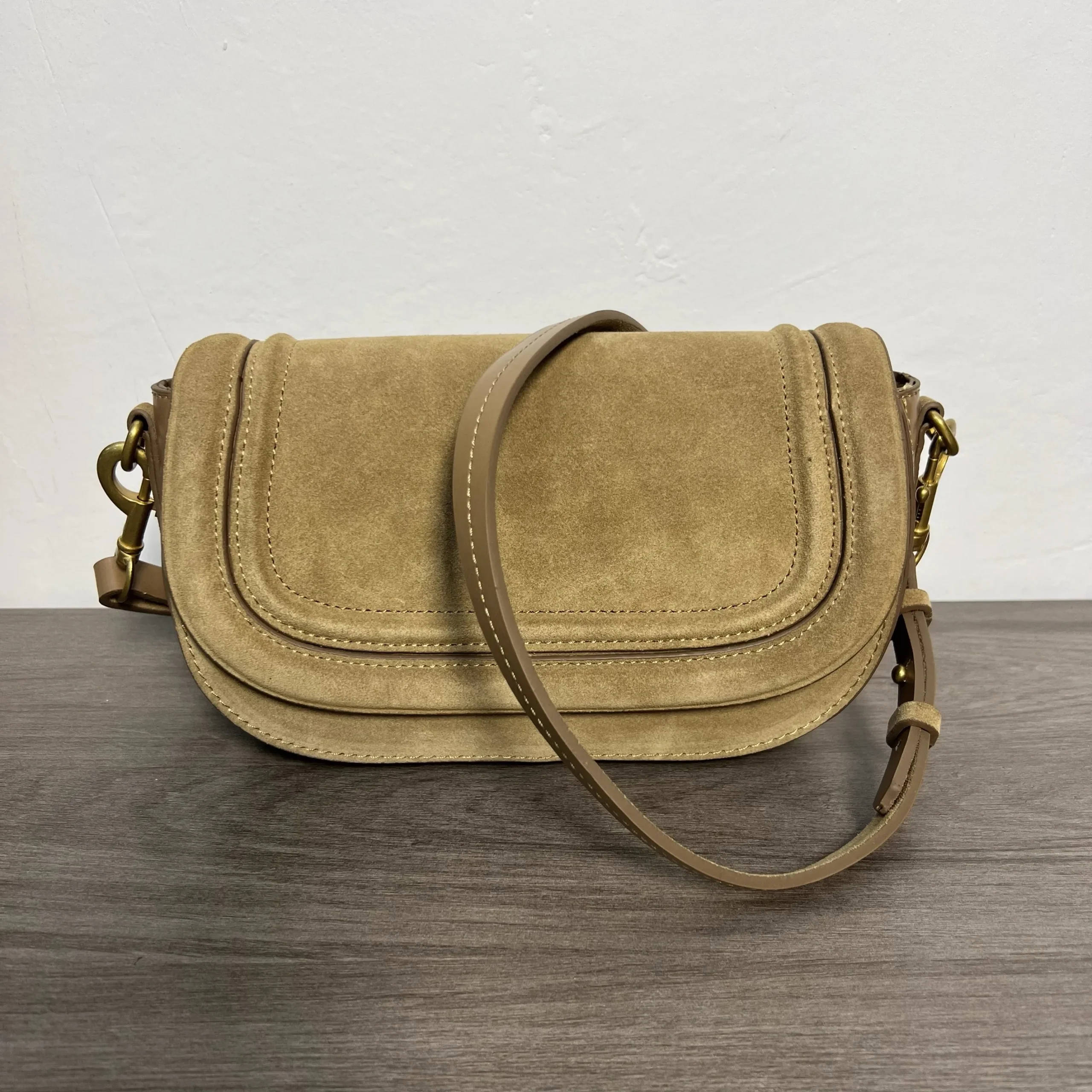 sac de selle femme mode sac commercial bandoulière couleur chameau gris noir beige