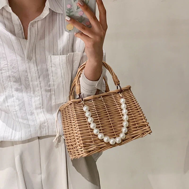 sacs de paille pour femmes sacs à main carrés été sacs à bandoulière en rotin à la main tricoté storge petit fourre tout sac 2025 nouvelle mode femmes