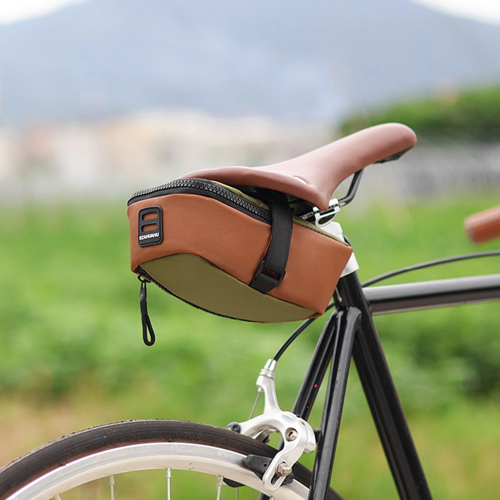 sac de selle sac de selle de grande capacité sac de siège arrière extensible étanche sac sous siège de vélo