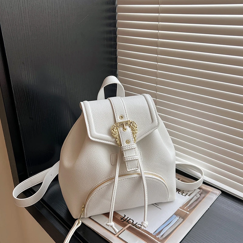 Sac à bandoulière design chic pour femme – Fourre-tout en cuir d'inspiration vintage avec torsion moderne et fermeture à glissière sécurisée