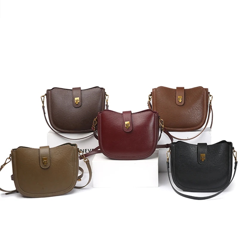sac de selle en cuir souple pour femmes, sac à bandoulière rétro mode nouvelle coque, sac seau polyvalent pour les déplacements