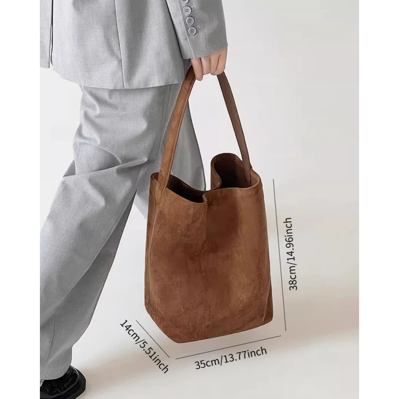 2025new sac seau tendance grande capacité sac fourre tout haut de gamme simple polyvalent sac à main de banlieue sac à bandoulière pour les femmes automne et w