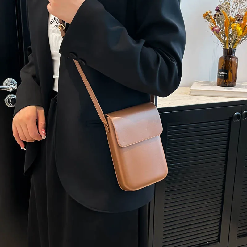 sacs à bandoulière carrés simples et élégants pour femmes, couleur unie, sac à bandoulière en cuir pu pour dames, pochette polyvalente et portable pour téléphone