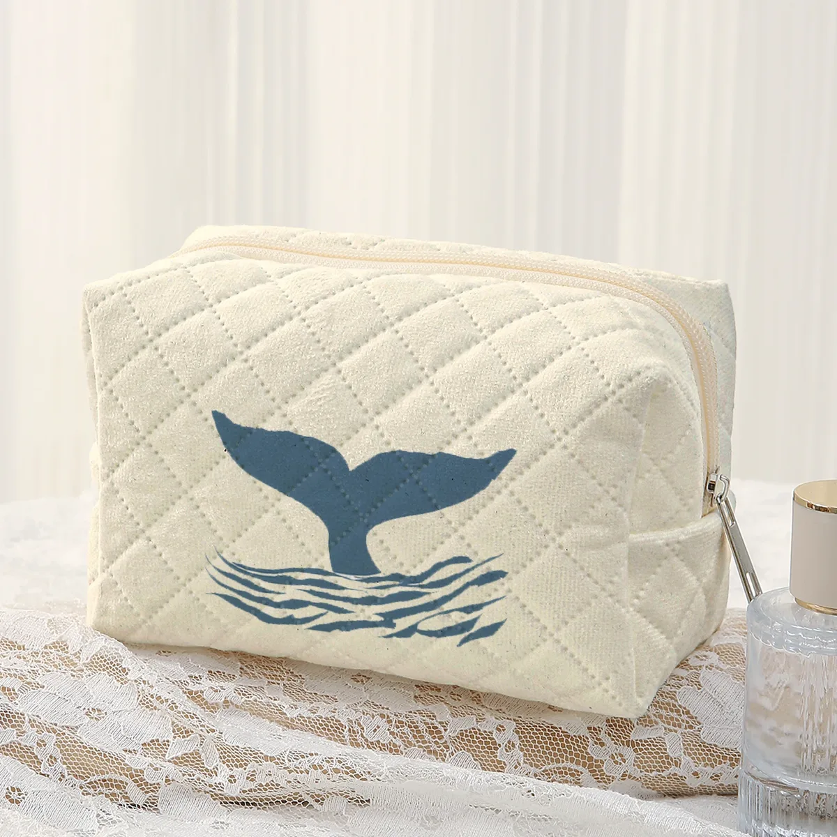 sac à cosmétiques matelassé imprimé queue de baleine, pochette à maquillage portable à fermeture éclair, sac de rangement de voyage pour femmes, utilisation quotidienne en extérieur